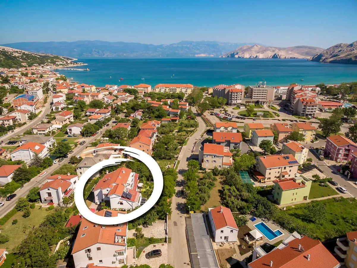 Apartment Tomasic With Terrace Baška