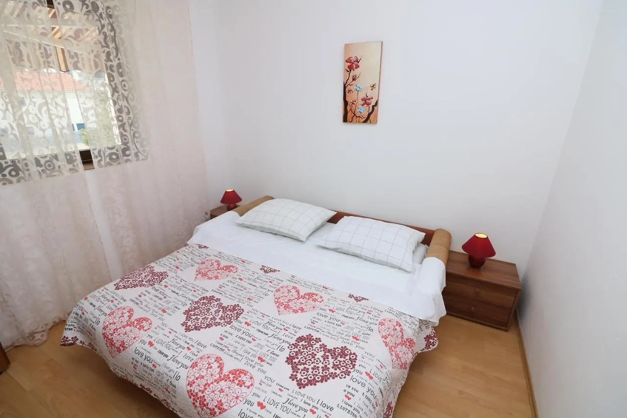 Apartment Tomasic With Terrace Baska  Croatia